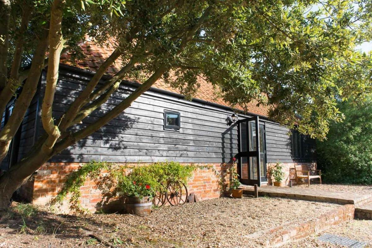 Bromans Barn A Beautiful Cottage By The Sea And Cudmore Nature Reserve West Mersea Exteriör bild